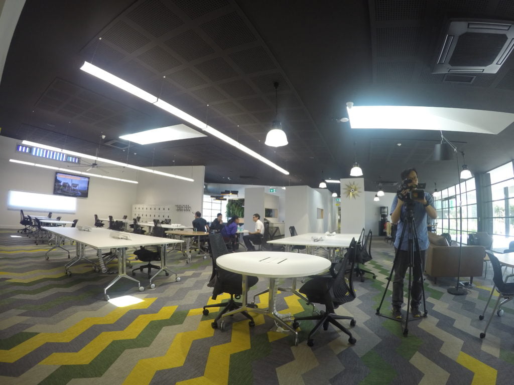 SetTV Network iBuild News Story Environmental Sustainability filming 1 xiaoshideguojie SetTV Network iBuild News Story Environmental Sustainability filming 1 xiaoshideguojie